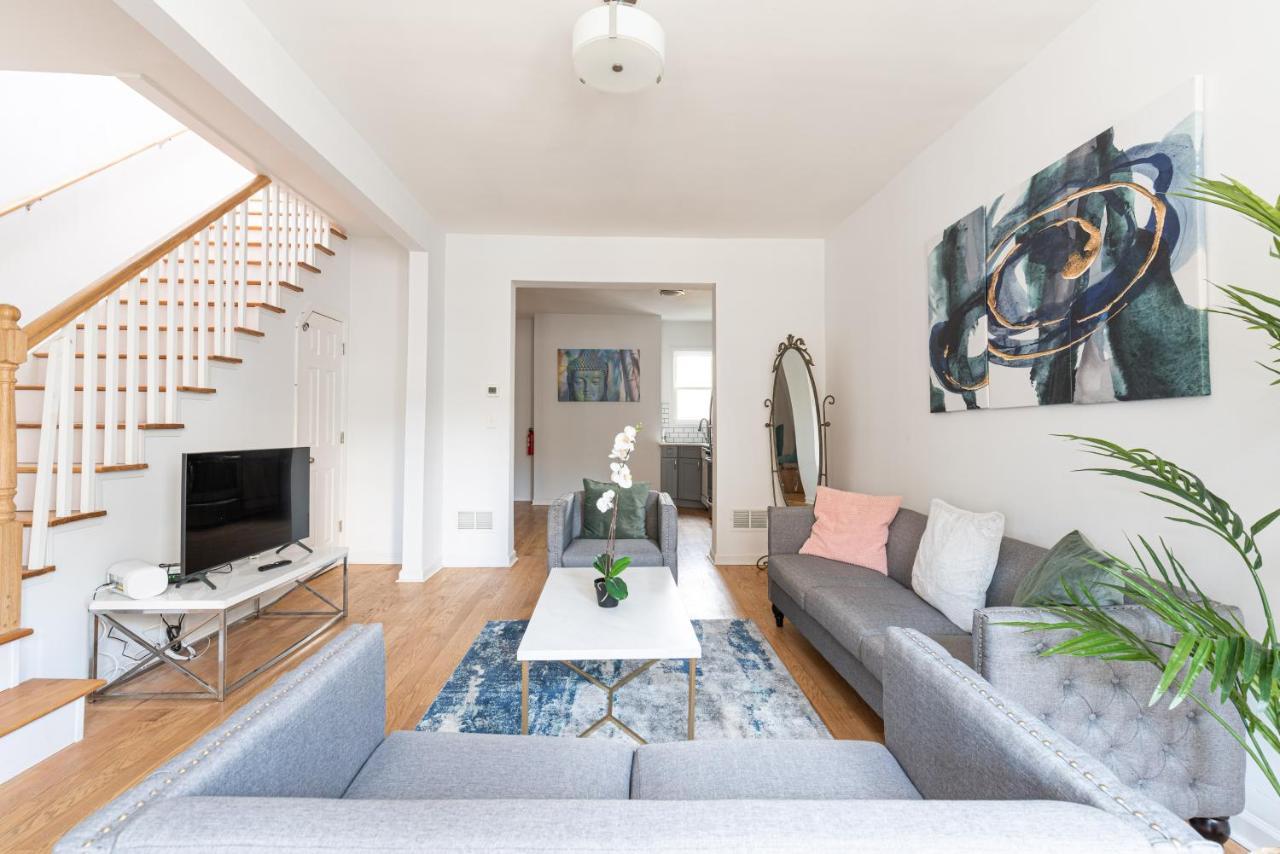 Villa Tranquil Town House With Parking And Laundry - Just 25 Minutes To Time Square! à Jersey City Extérieur photo